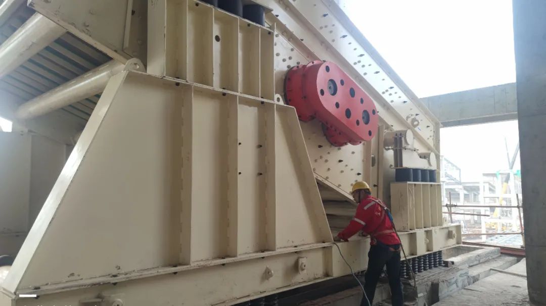 高效執(zhí)行展實力 規(guī)范施工創(chuàng)品牌(圖2) 高效執(zhí)行展實力 規(guī)范施工創(chuàng)品牌(圖2)